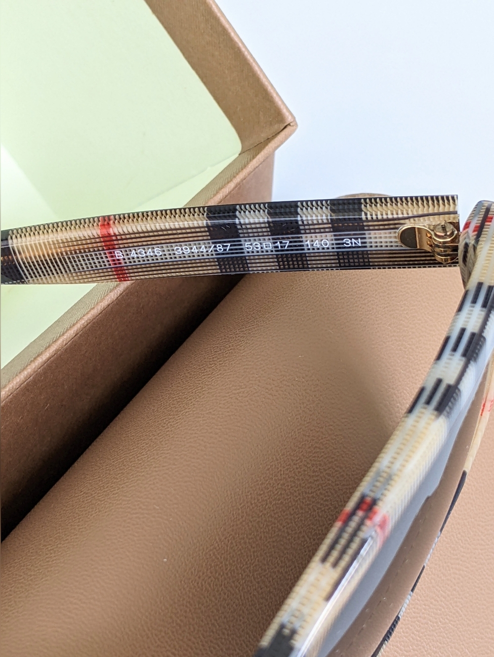 NWT AUTHENTIC BURBERRY 0BE4346 ELSA SUNGLASSES VINTAGE CHECK - Picture 11 of 15